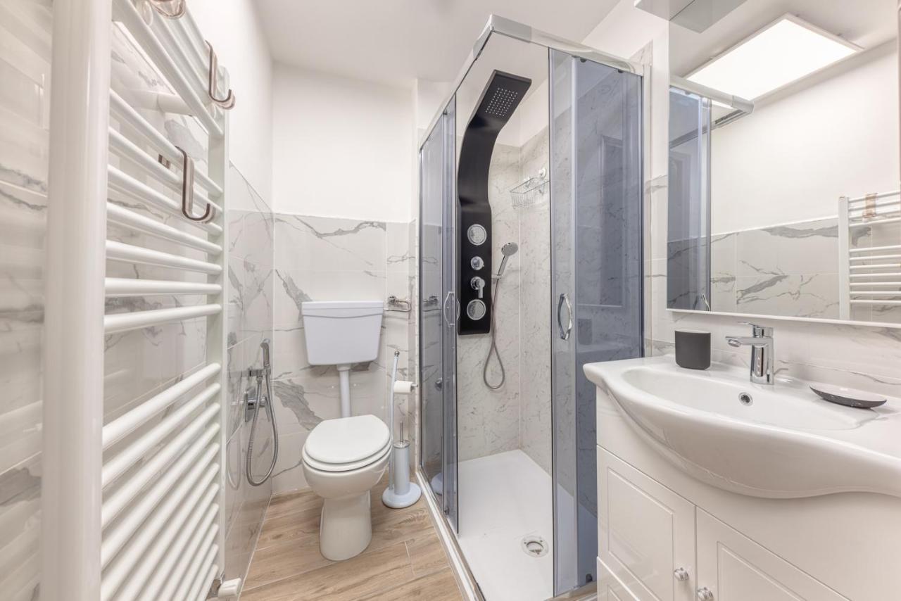 Casa Camelie Apartment Genoa Bagian luar foto