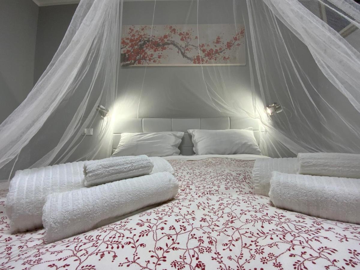 Casa Camelie Apartment Genoa Bagian luar foto